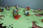 	żabki wykonane przez dzieci 	