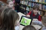 zabawy z aplikacją Dinosaur 3D