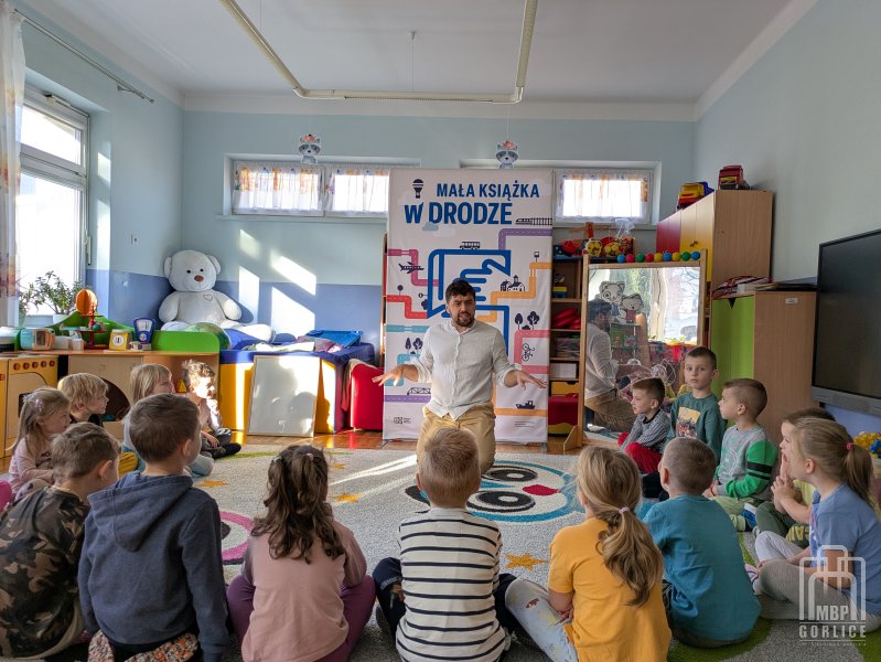 Biblioteka Gorlice, Mateusz Świstak rozpoczyna warsztaty