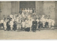 Powiększ zdjęcie Pierwsza komunia święta siostry Urszuli; Gorlice 1931 rok