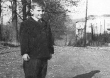Powiększ zdjęcie Mieczysław Samsonowicz na Górce, ul. Stróżowska; około 1954 roku