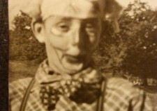 Powiększ zdjęcie Tadziu jako klaun w glinickim cyrku