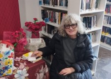 Przejdź do - Czytelniczka%20bierze%20udział%20w%20zabawie%20literackiej