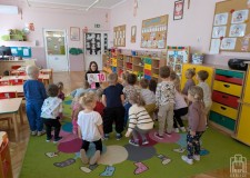 Przejdź do - Zabawy%20z%20książką%20Liczby%20pop%20up
