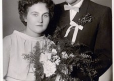 Powiększ zdjęcie Wanda i Stanisław Zachariaszowie w dniu ślubu