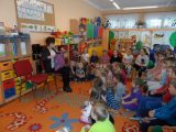 	0253 — bibliotekarki z wizytą u dzieci z Miejskiego Przedszkola nr 1 w Gorlicach	