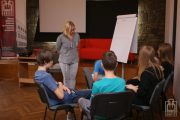 	praca w grupach 	