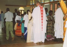 Powiększ zdjęcie Stanisław Zagórski; Uganda, 2004 rok